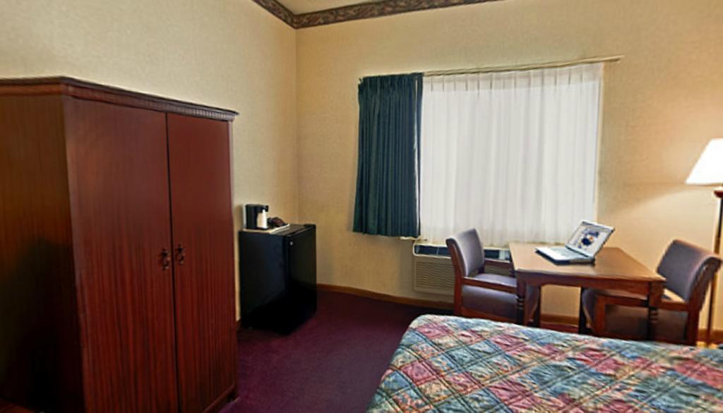 Americas Best Value Inn Waukegan Exteriér fotografie