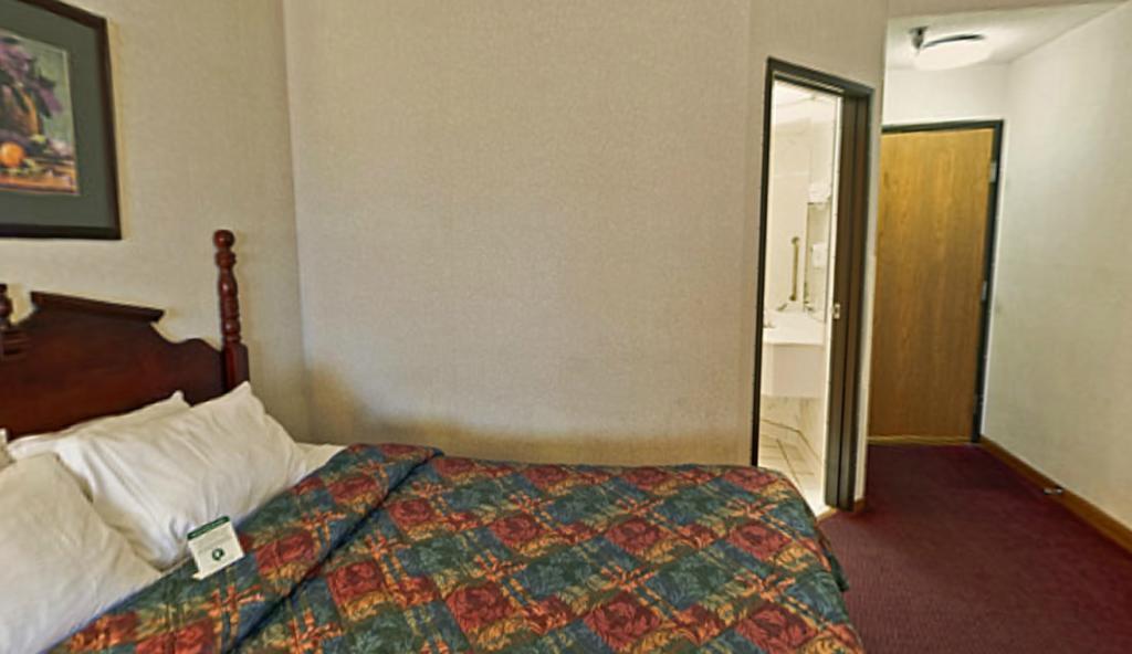 Americas Best Value Inn Waukegan Exteriér fotografie