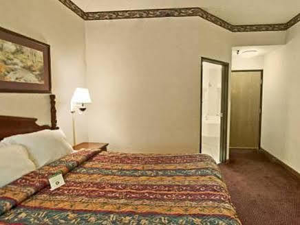 Americas Best Value Inn Waukegan Exteriér fotografie